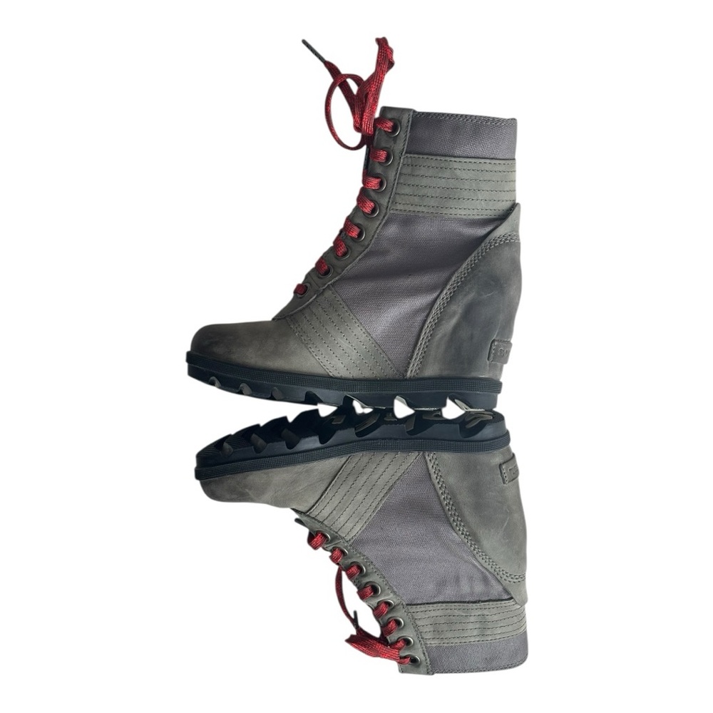 Sorel Lexie Wedge waterproof upper lace up in Quarry grey color | Size 7 - Picture 6 of 16